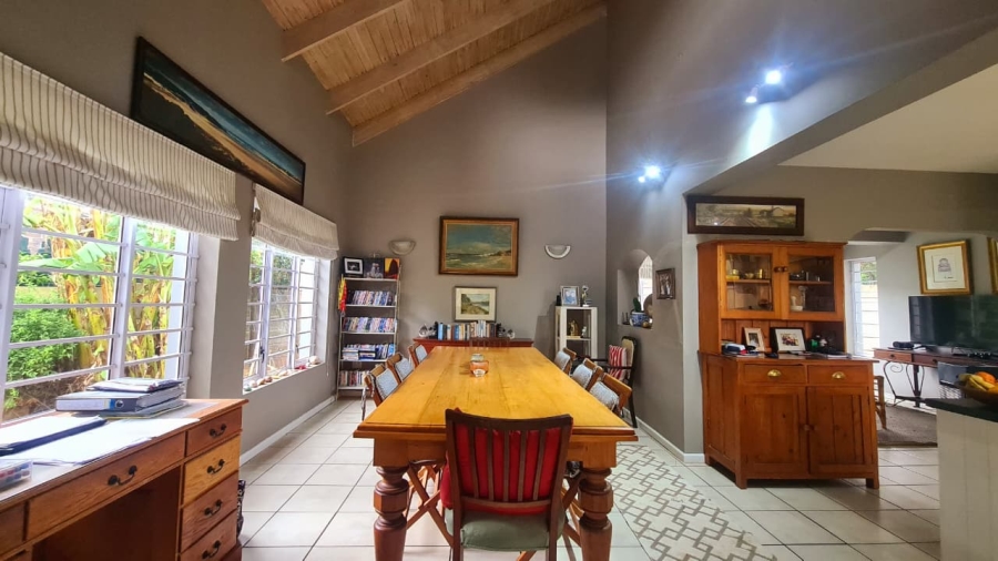 5 Bedroom Property for Sale in Merryhill Eastern Cape